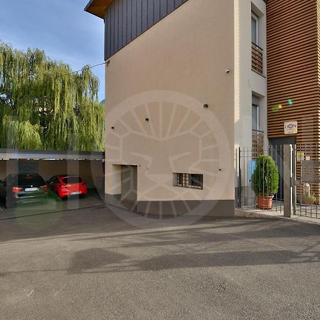 Le Lion Apartments - Bike & Ski Аоста Екстериор снимка