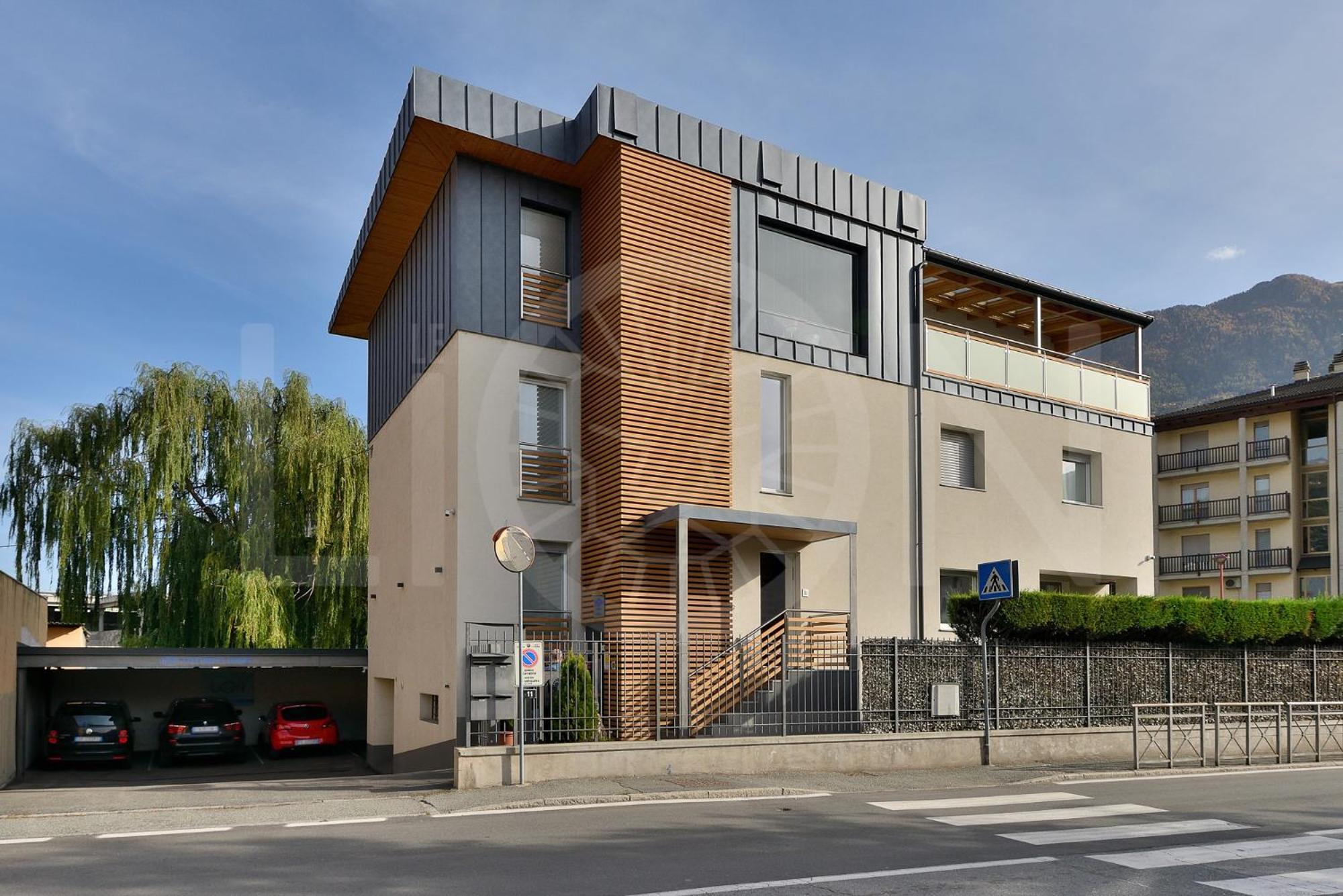 Le Lion Apartments - Bike & Ski Аоста Екстериор снимка