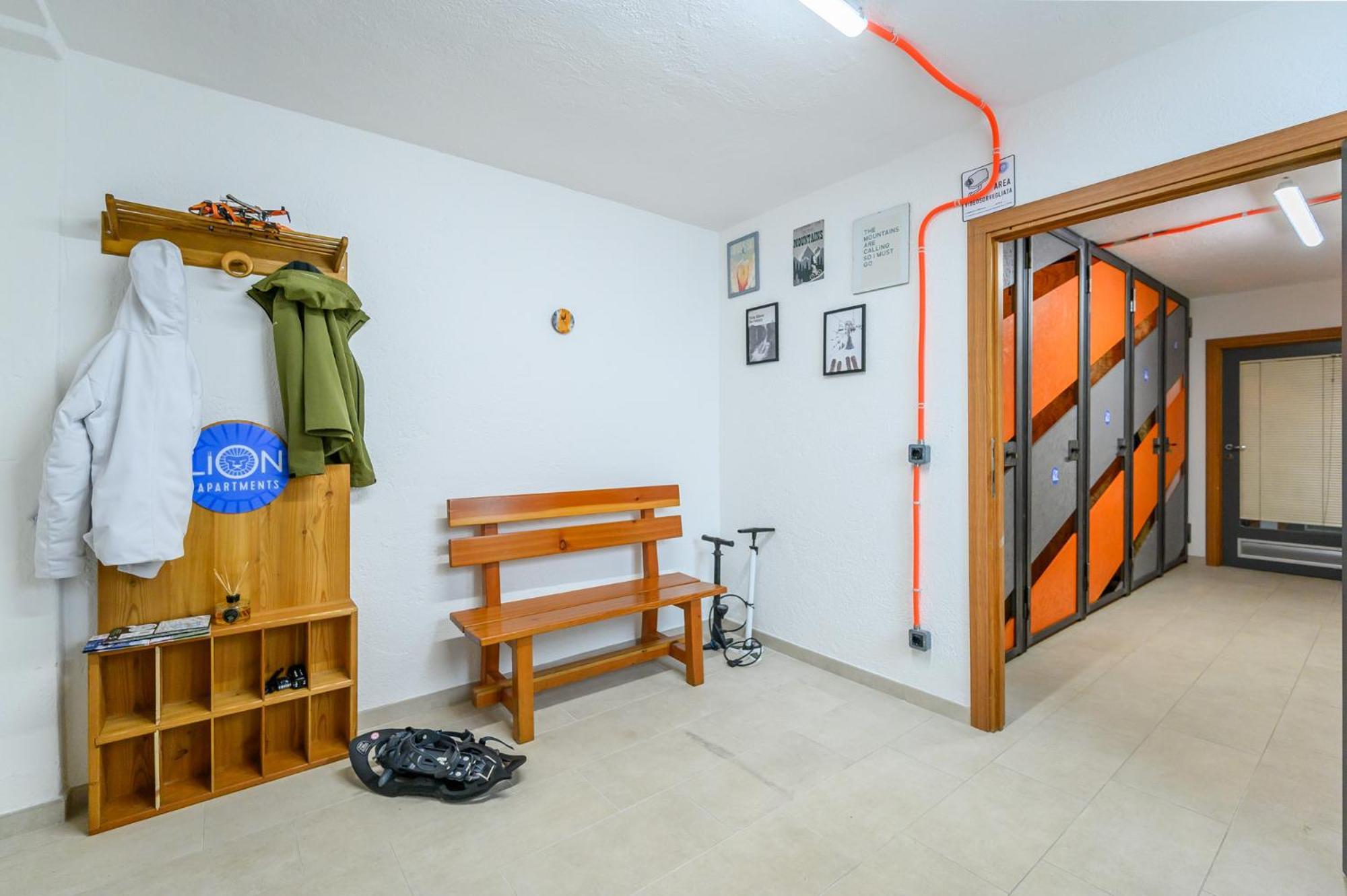 Le Lion Apartments - Bike & Ski Аоста Екстериор снимка